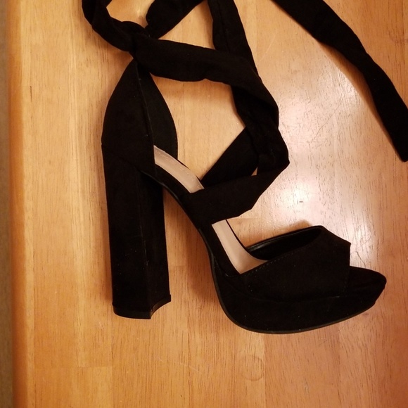 Wild Diva Shoes - ⭐Wild Diva Lounge black heels